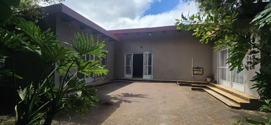 3 Bedroom Property for Sale in Protea Park North West